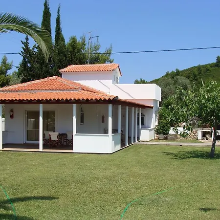 Christina Апартаменты