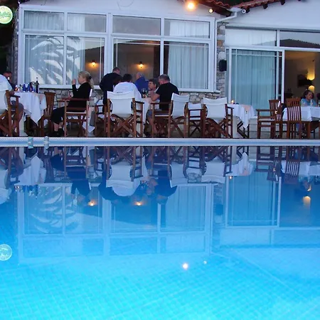 Апартаменты Christina