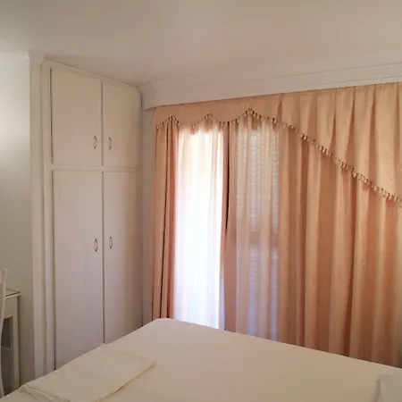 アパート Christina *