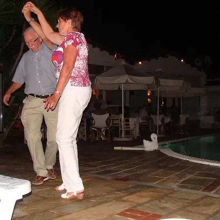 アパート Christina